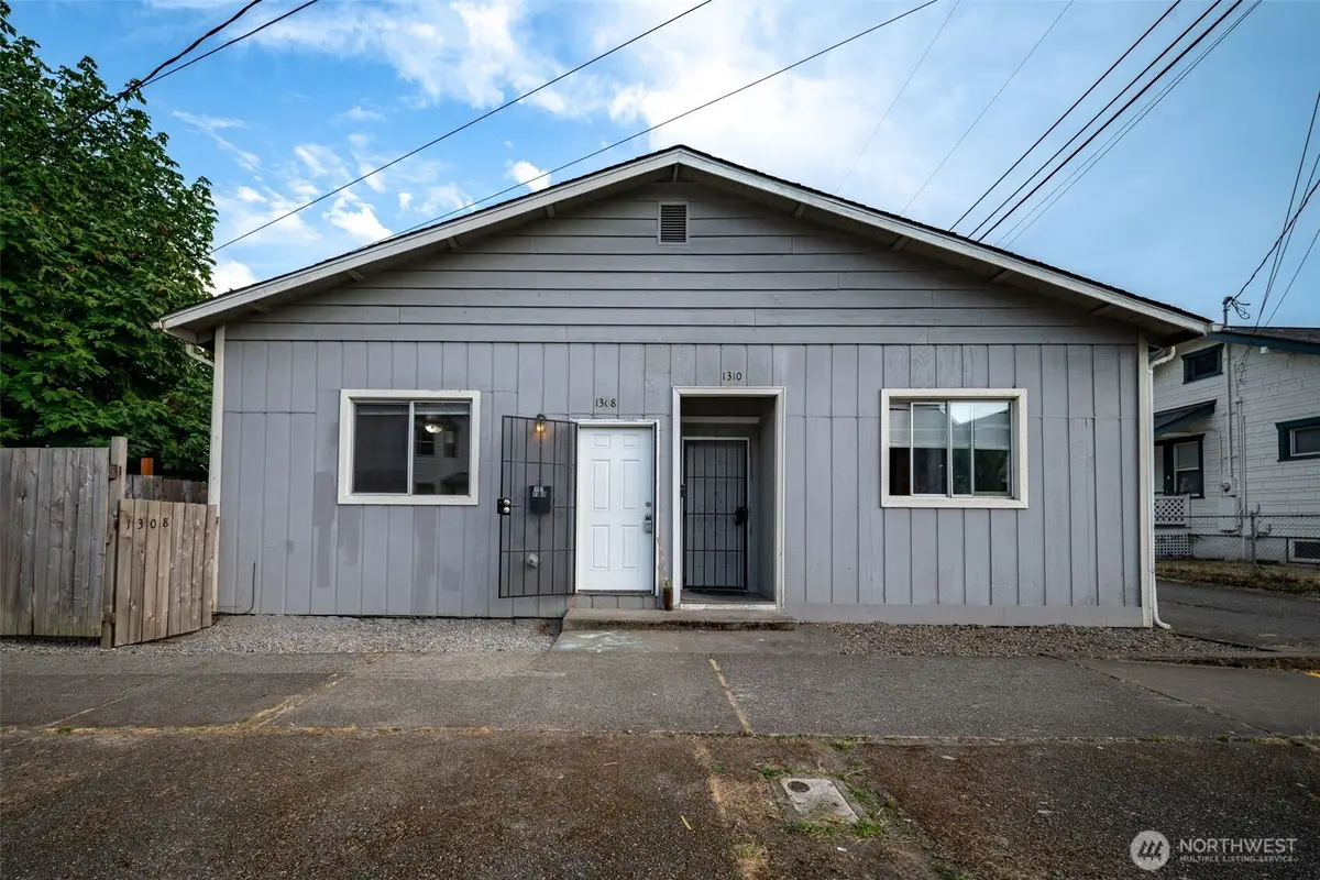 1310 S 8th, Tacoma, WA 98405 - #1