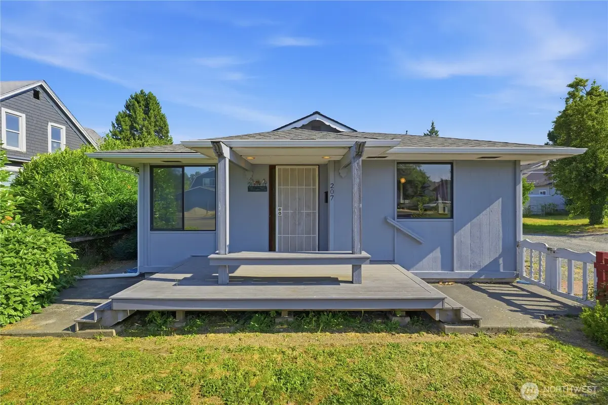 207 E 84th Street, Tacoma, WA 98445 - #1