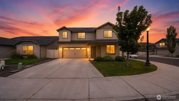 543 SW Angelina Loop, College Place, WA 99362