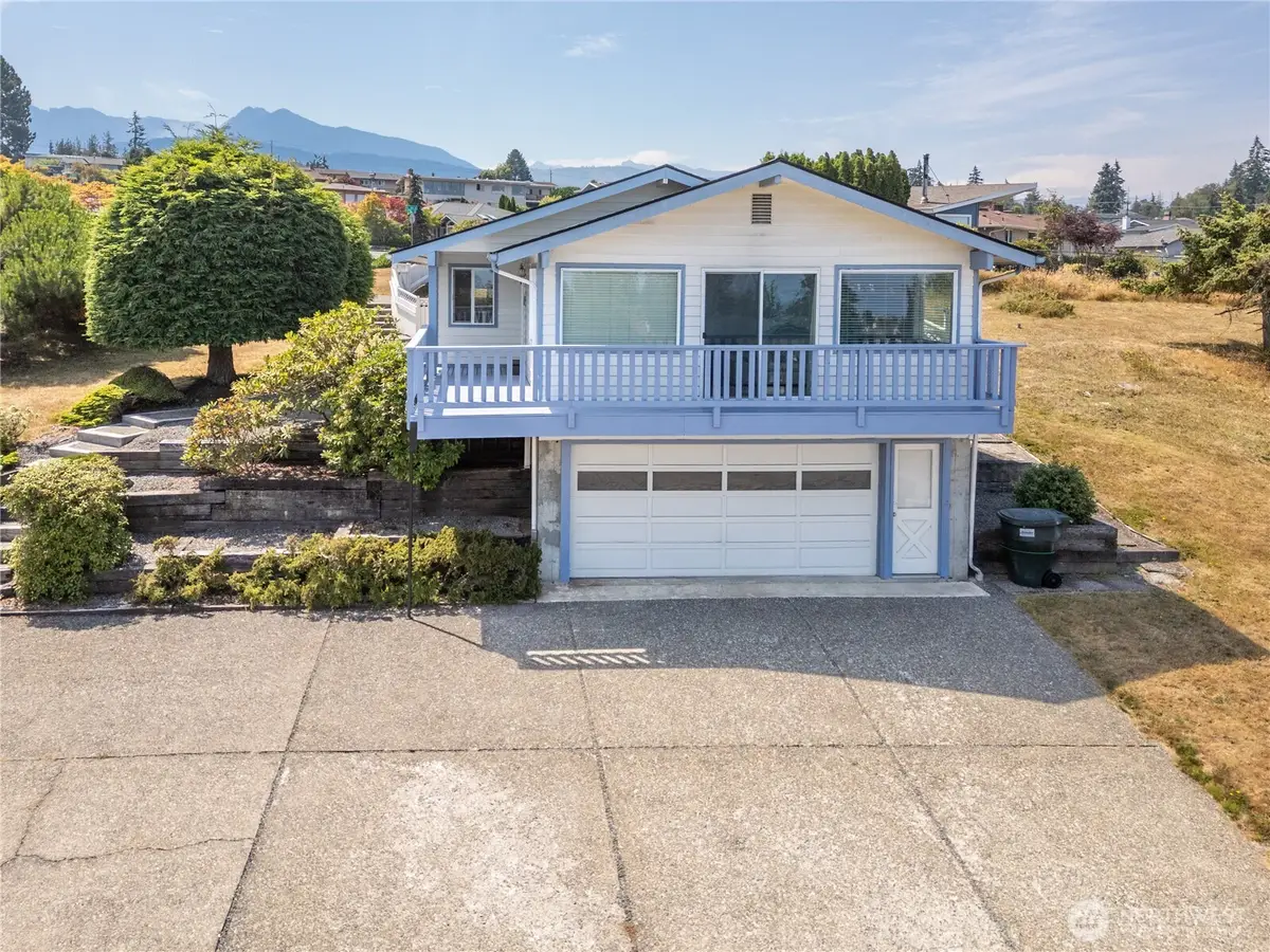 506 S Ennis Street, Port Angeles, WA 98362 - #1