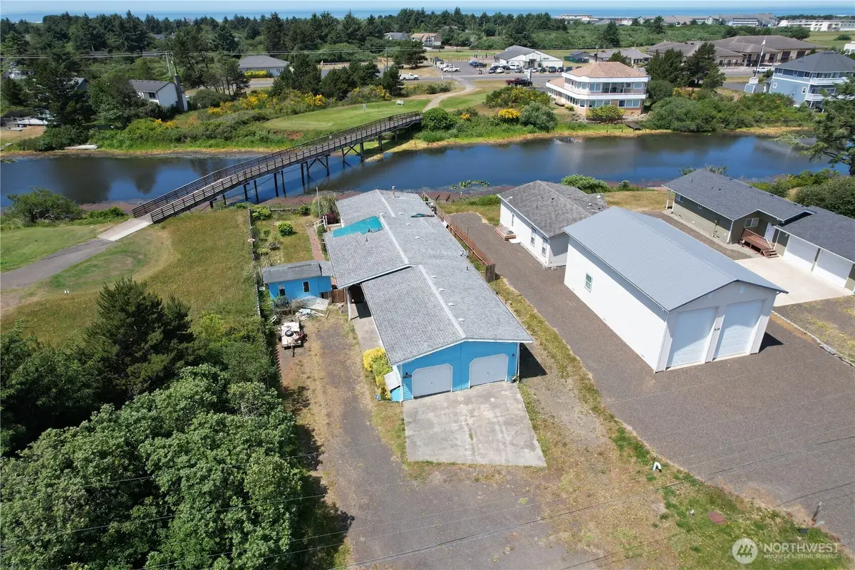 535 Canal Drive Ne, Ocean Shores, WA 98569 - #1