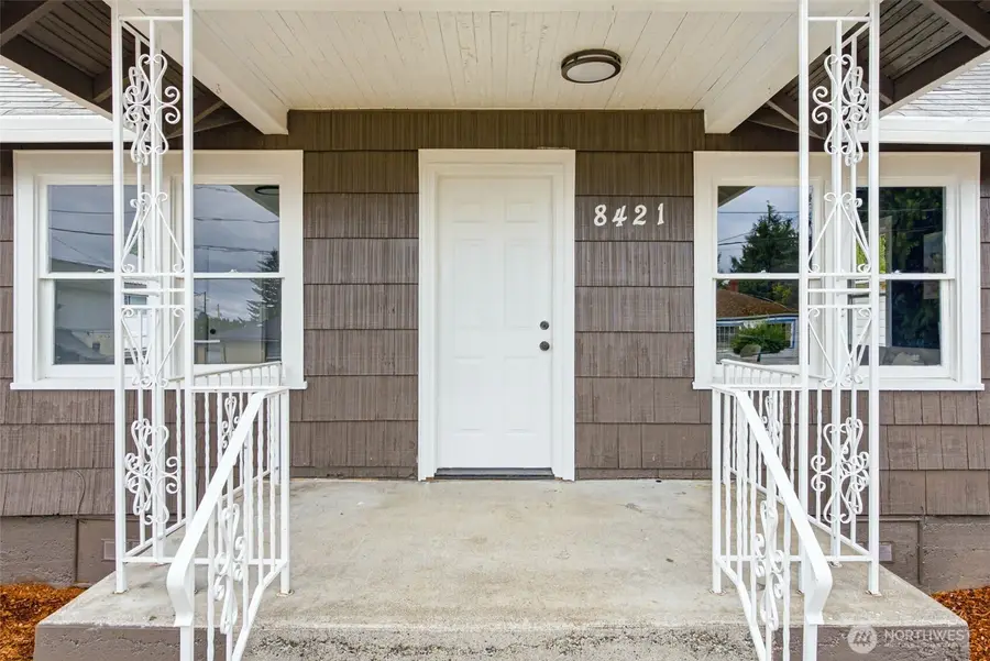 8421 S D Street S, Tacoma, WA 98444 - #3