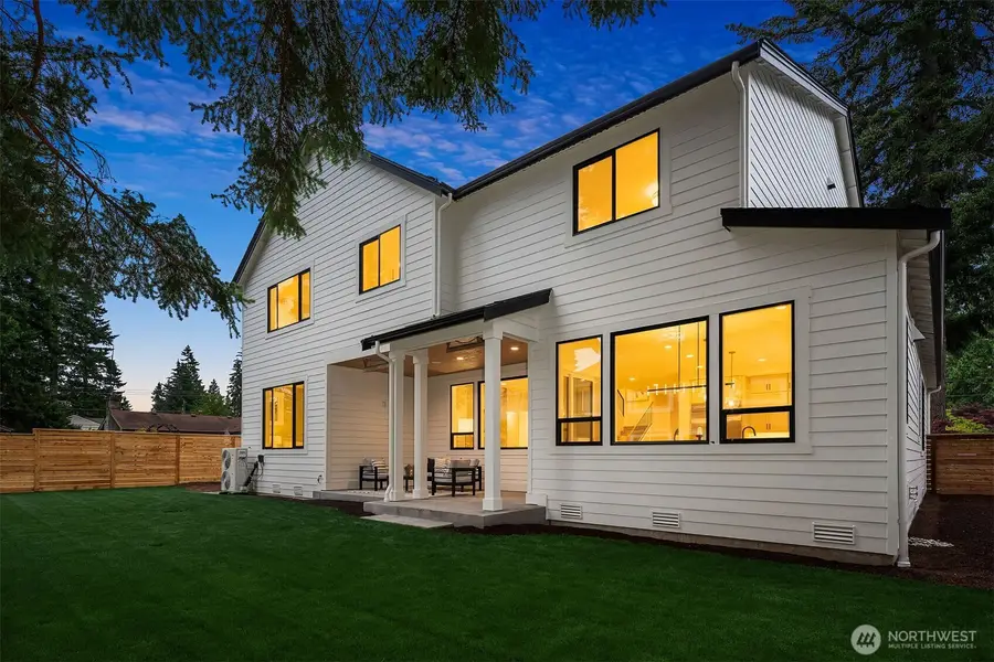 816 165th Avenue Ne, Bellevue, WA 98008 - #3