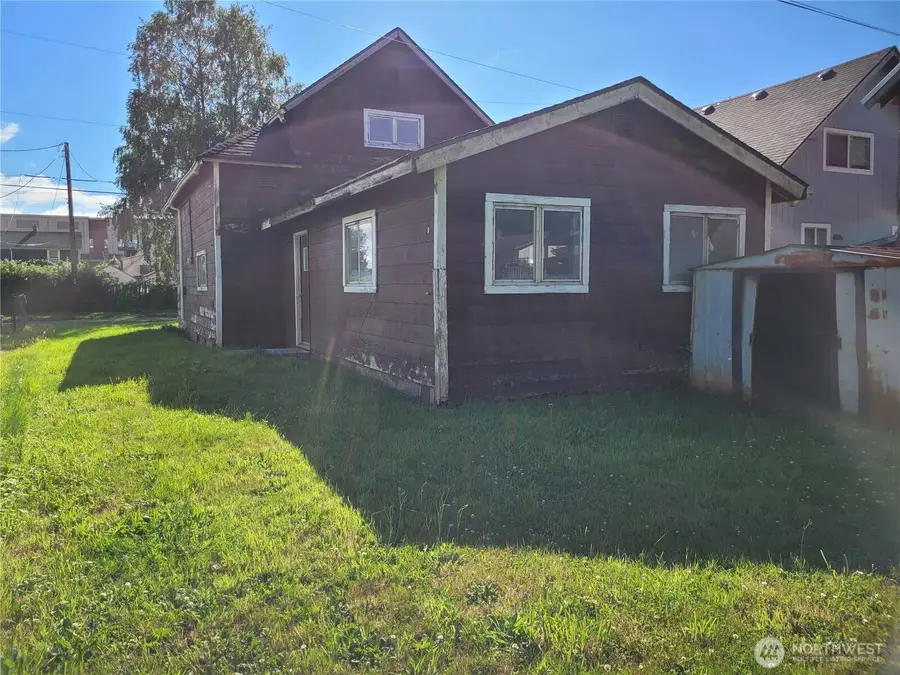 312 E Street, Aberdeen, WA 98520 - #2