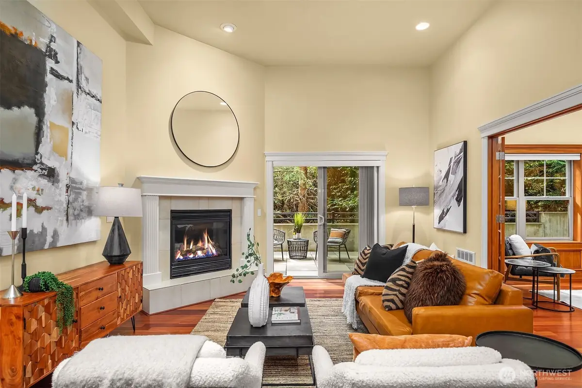 3150 W Government Street #105, Seattle, WA 98199 - #1