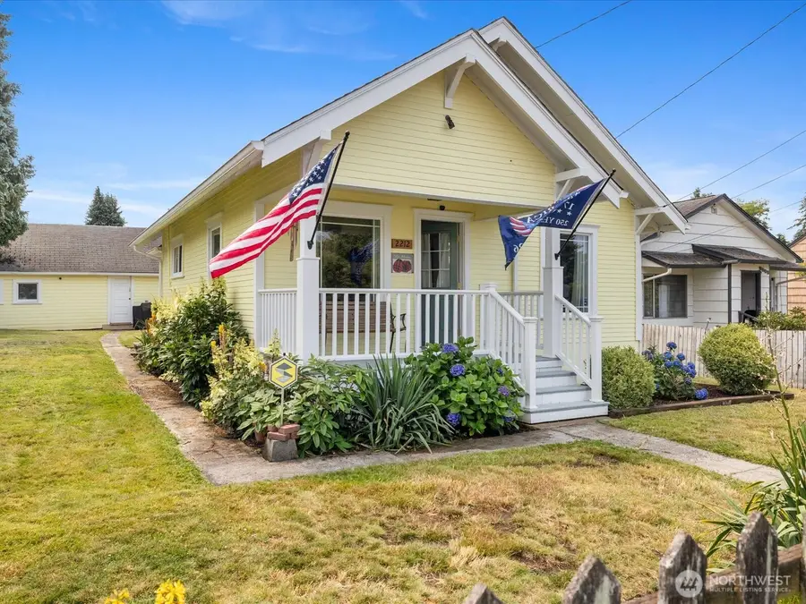2212 Columbia Avenue, Everett, WA 98203 - #2