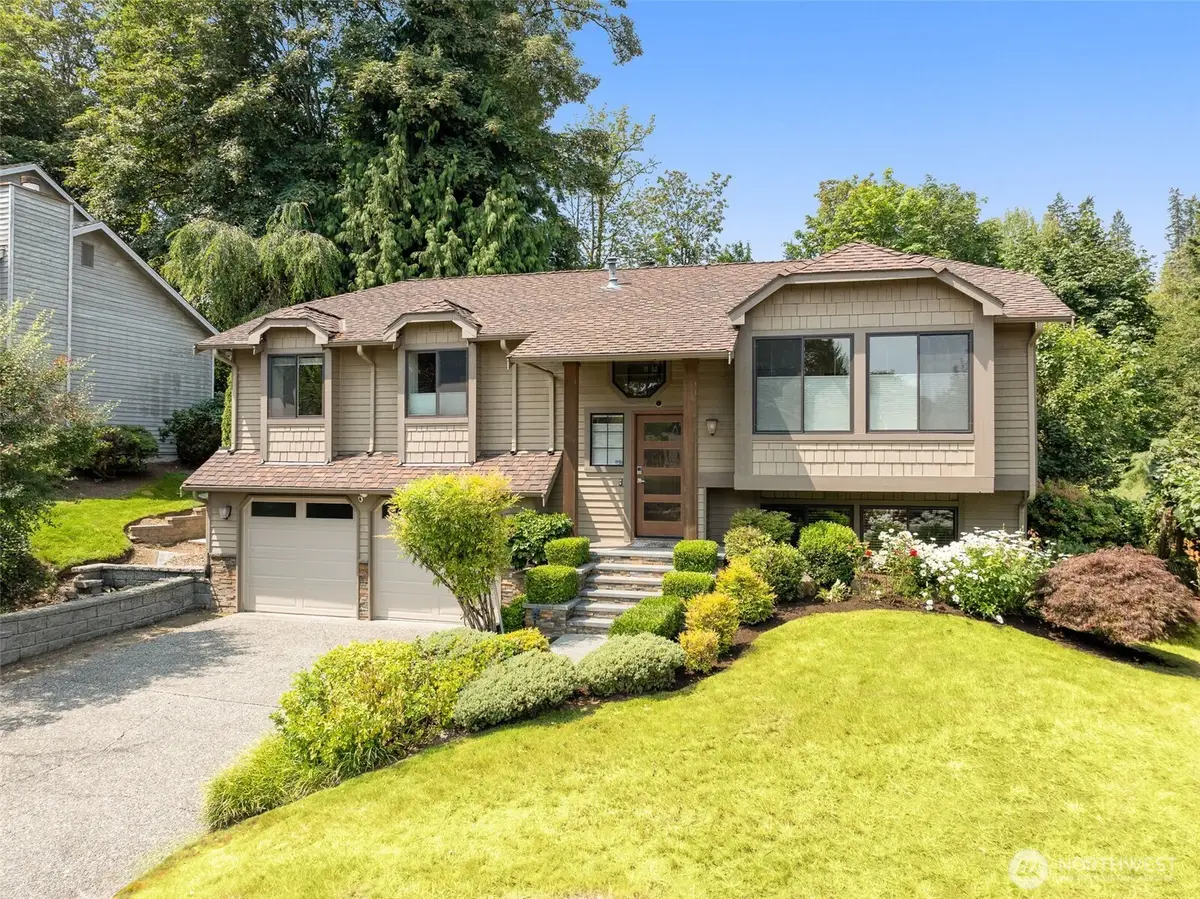 10821 181st Avenue Ne, Redmond, WA 98052 - #1