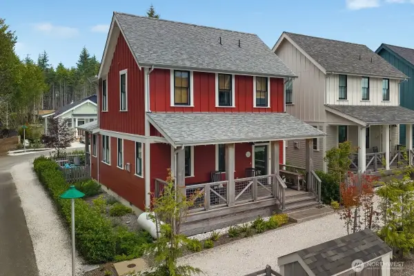 445 E Compass Street, Pacific Beach, WA 98571