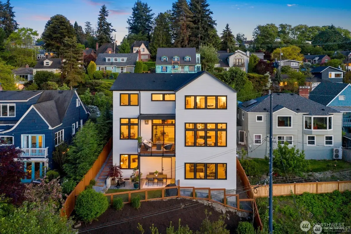 728 W Etruria Street, Seattle, WA 98119 - #1