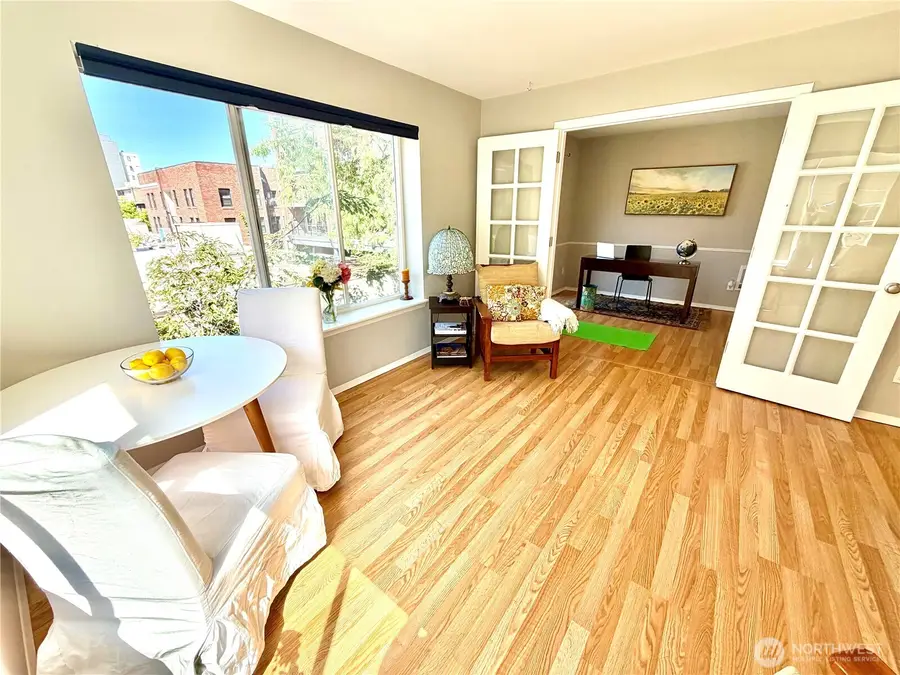 712 E Denny Way #401, Seattle, WA 98122 - #2