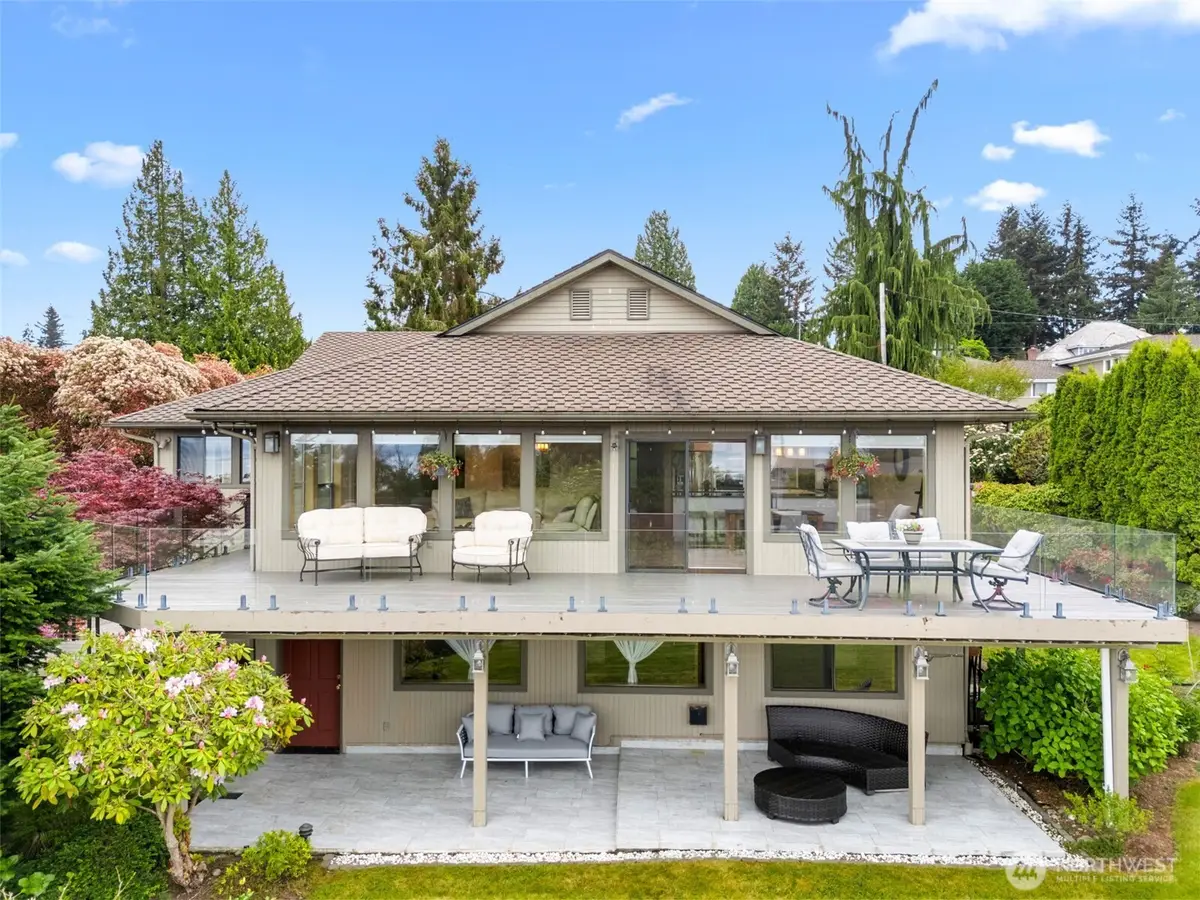 5128 Seaview Way, Everett, WA 98203 - #1