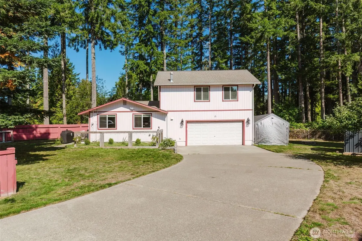 70 Tahuyeh Drive W, Bremerton, WA 98312 - #1