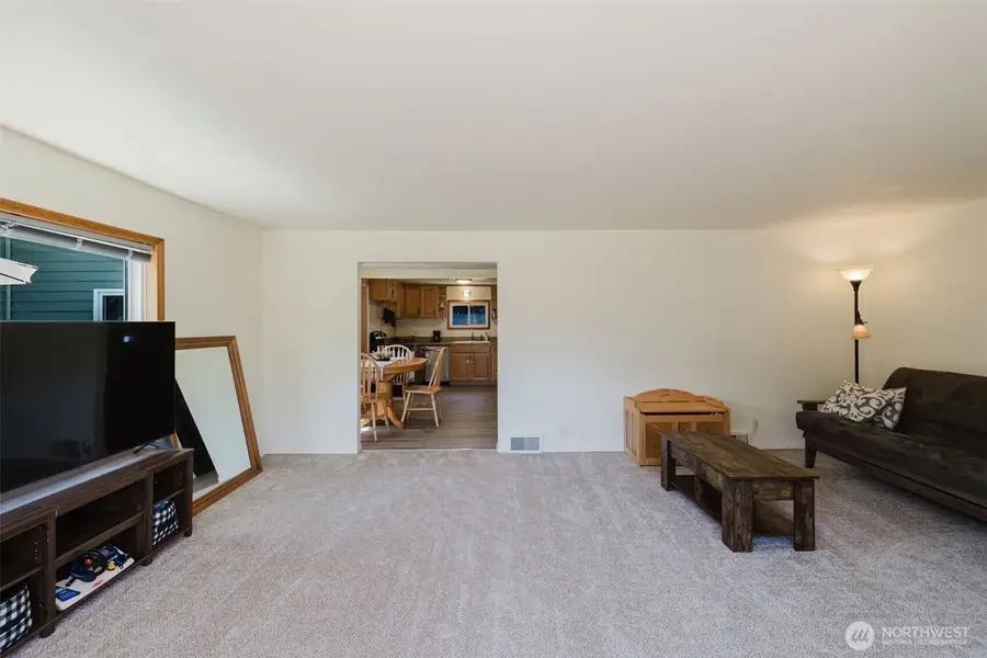 143 Dora Avenue, Bremerton, WA 98312 - #2