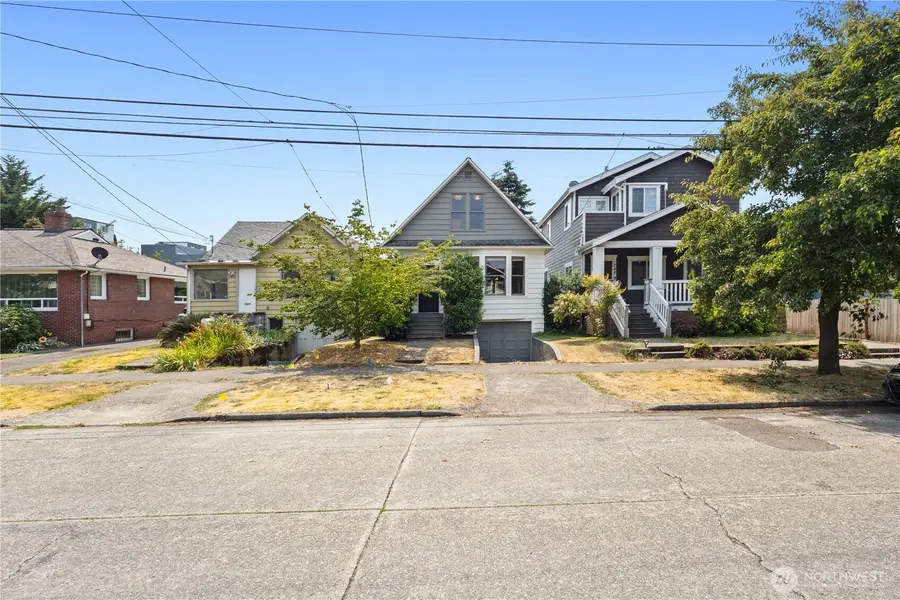 747 N 73rd Street, Seattle, WA 98103 - #3