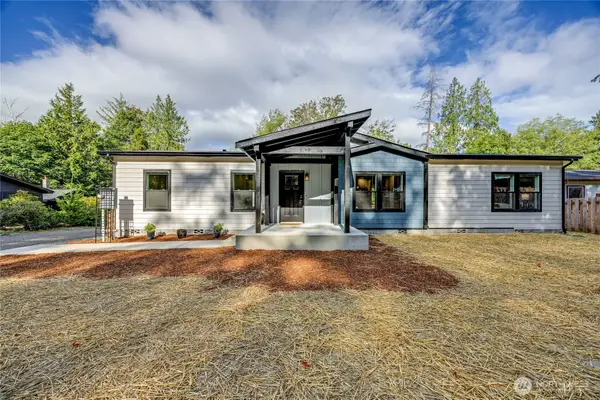 21351 Howard Avenue, Kingston, WA 98346