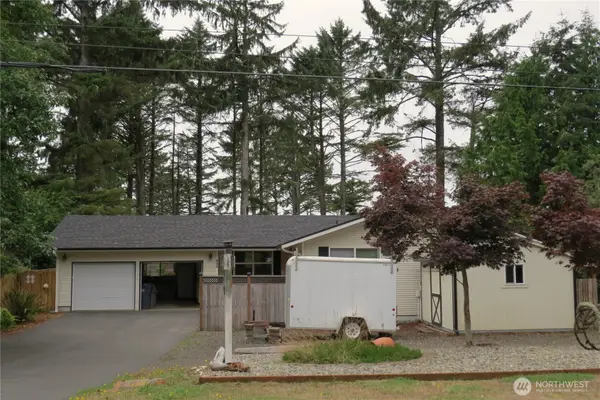 237 Dolphin Avenue Ne, Ocean Shores, WA 98569
