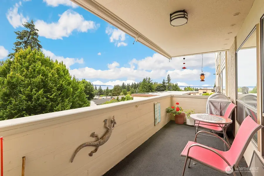 1130 5th Avenue S #201, Edmonds, WA 98020 - #2