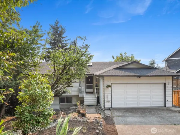 10830 Lake View Drive, Lake Stevens, WA 98258