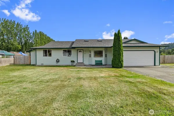 180 Kowntee Street, Camano Island, WA 98282