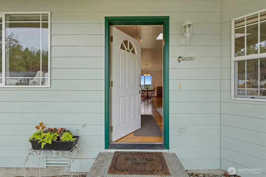 180 Kowntee Street, Camano Island, WA 98282 - #2