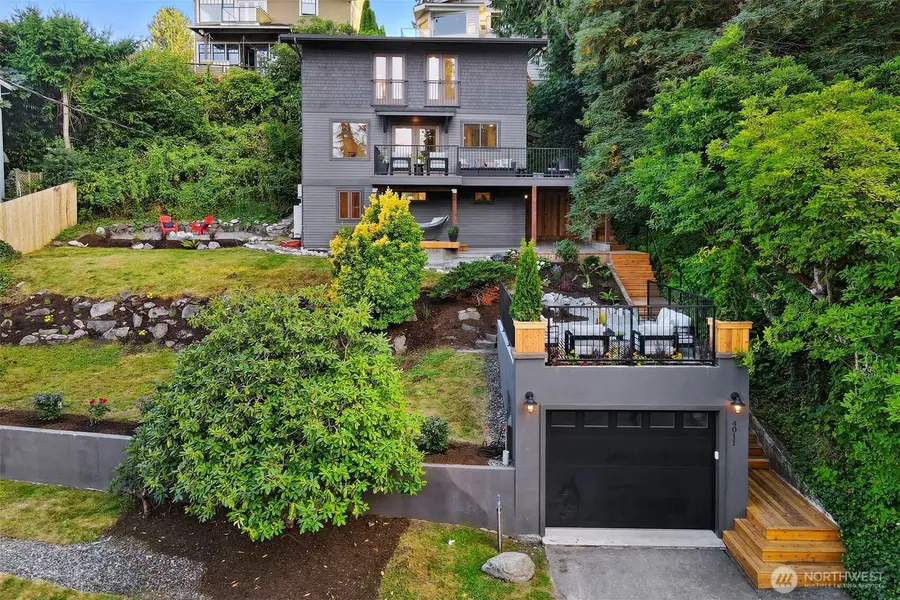 4011 SW Massachusetts Street, Seattle, WA 98116 - #2