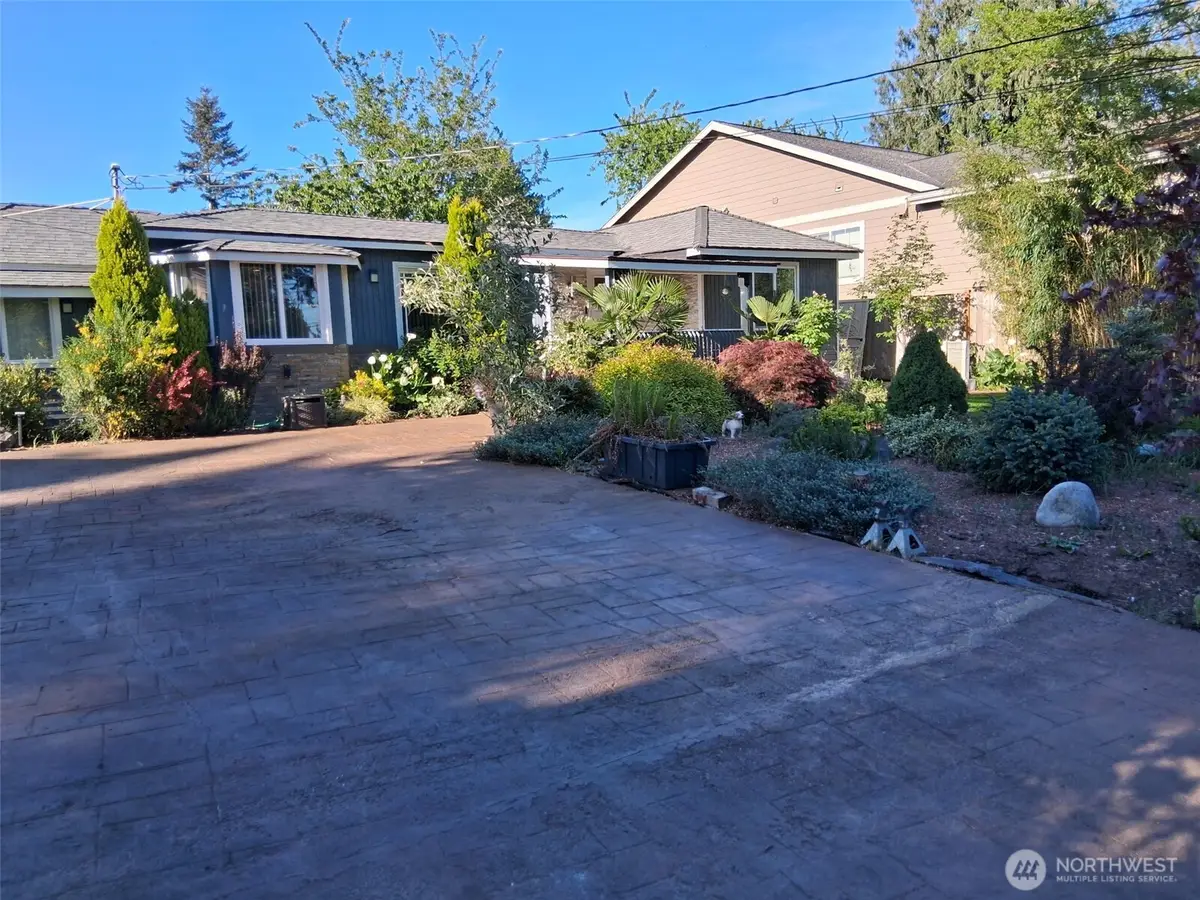 8242 S 128th Street, Seattle, WA 98178 - #1