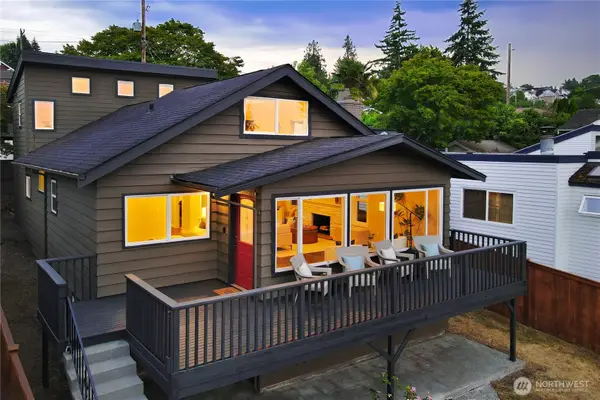 6340 40th Avenue Sw, Seattle, WA 98136