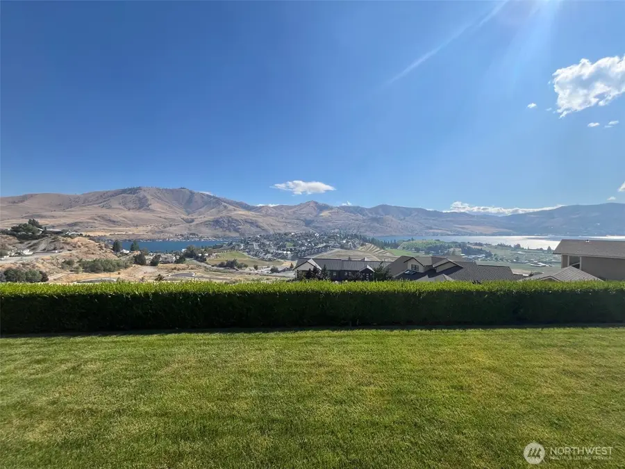 132 Bogey Boulevard, Chelan, WA 98816 - #3