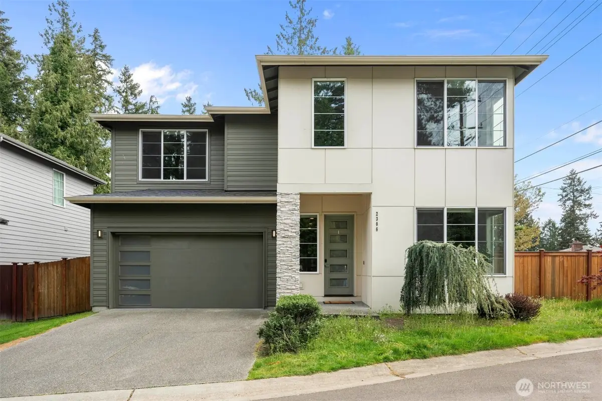 2306 Ne 145th St, Shoreline, WA 98155 - #1