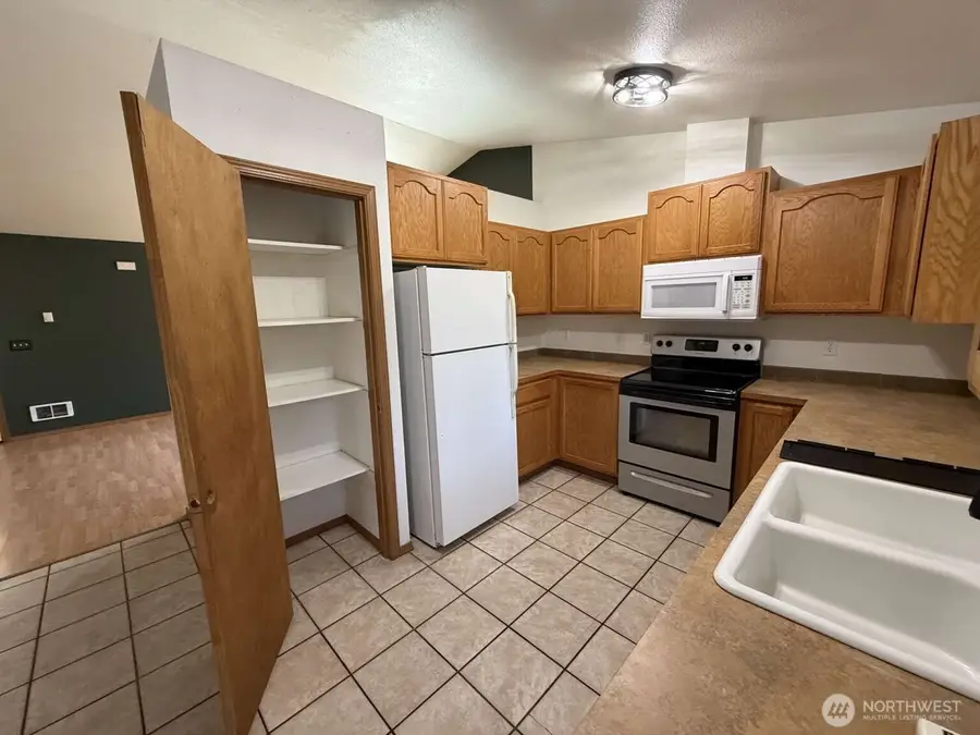 17825 Clear Lake Boulevard Se, Yelm, WA 98597 - #3