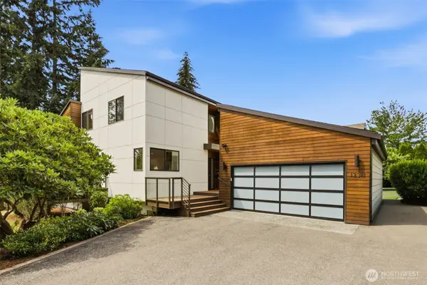 12311 87th Court Ne, Kirkland, WA 98034