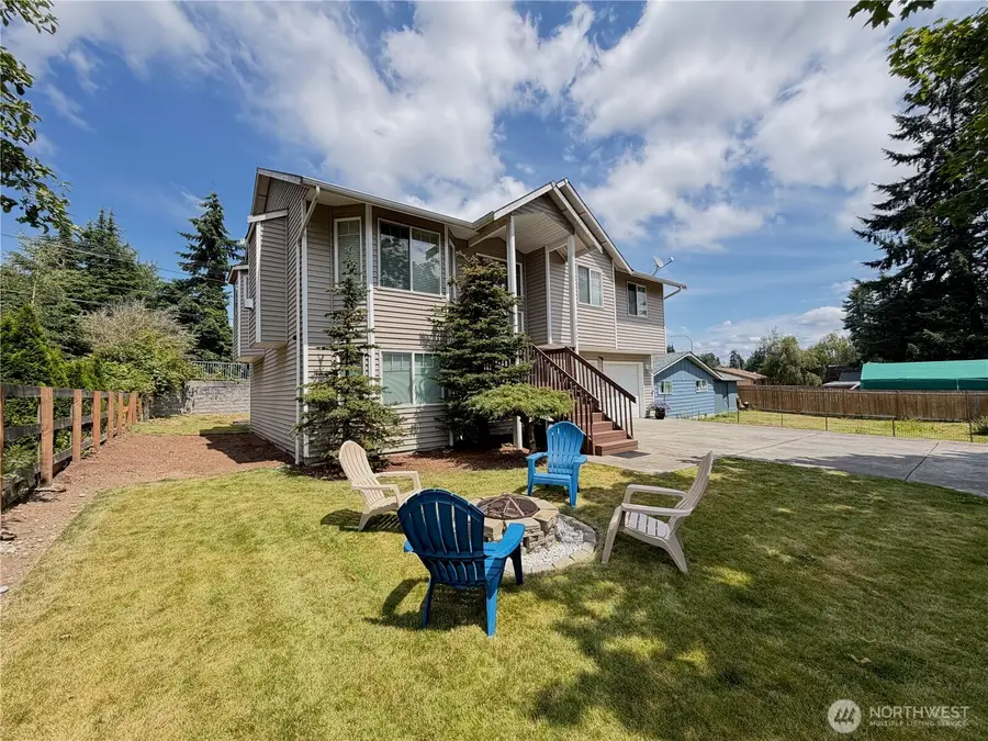 1709 Silver Lake Road, Everett, WA 98208 - #2