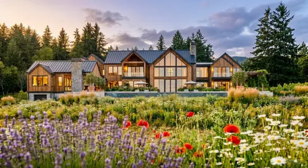 1157 12th Avenue, Fox Island, WA 98333