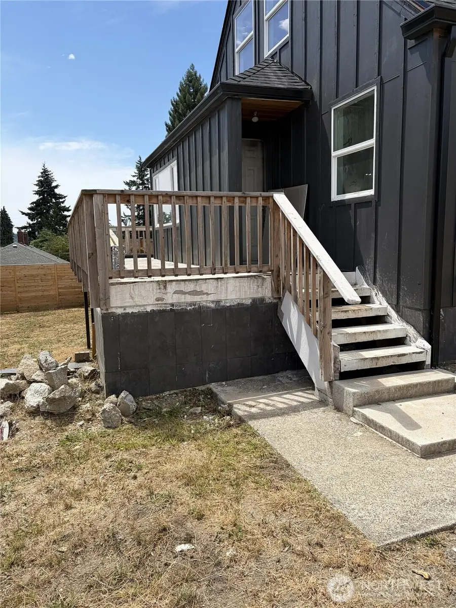 4123 W D Street, Bremerton, WA 98312 - #2