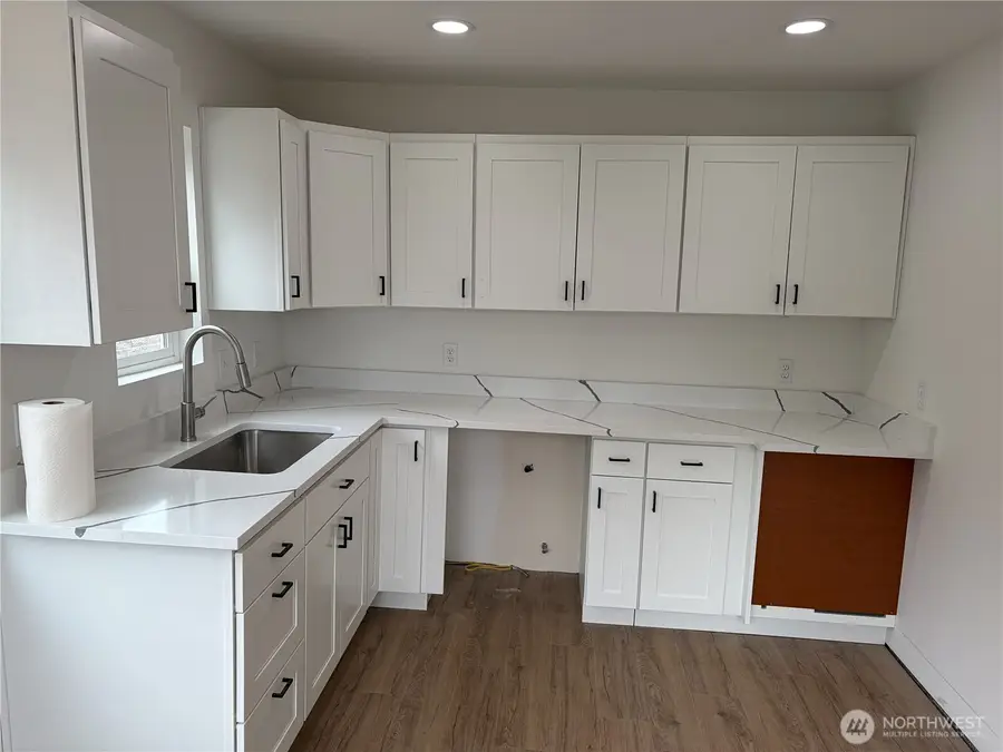 4123 W D Street, Bremerton, WA 98312 - #3