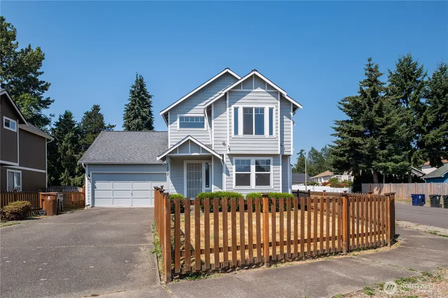 5202 E E Street, Tacoma, WA 98404 - #2