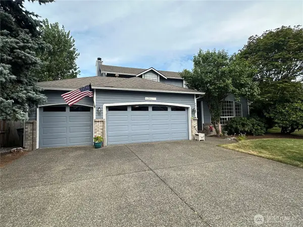 28136 233rd Avenue Se, Maple Valley, WA 98038