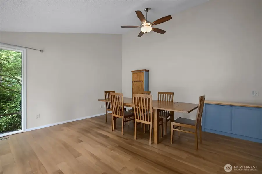 21434 SE 16th Place, Sammamish, WA 98075 - #3