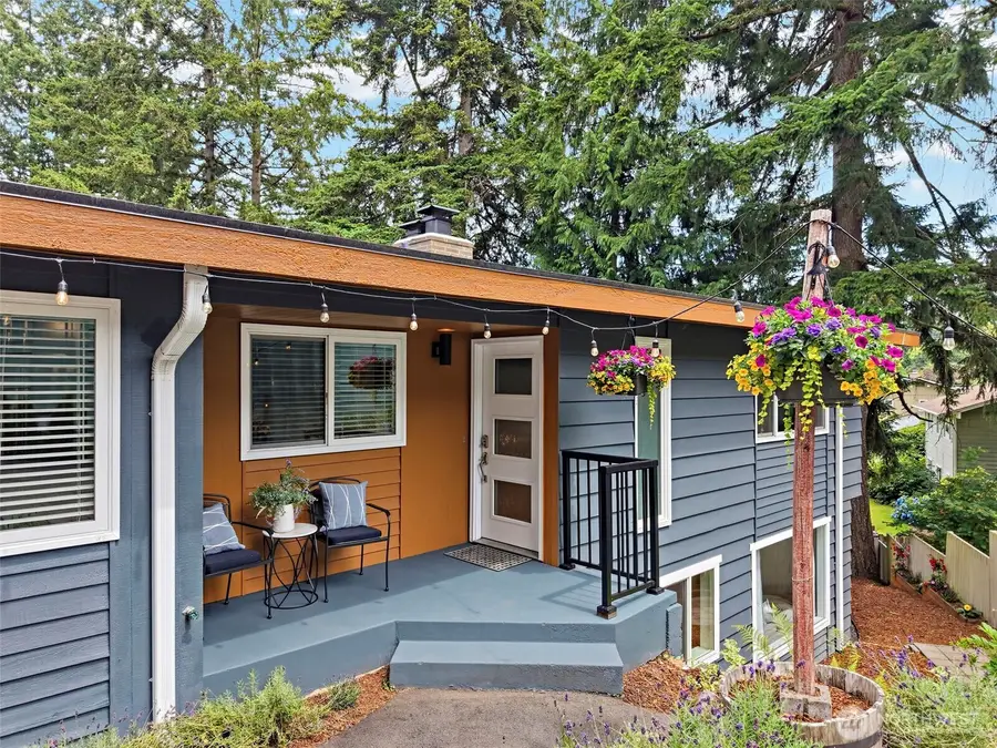 16106 Densmore Avenue N, Shoreline, WA 98133 - #2
