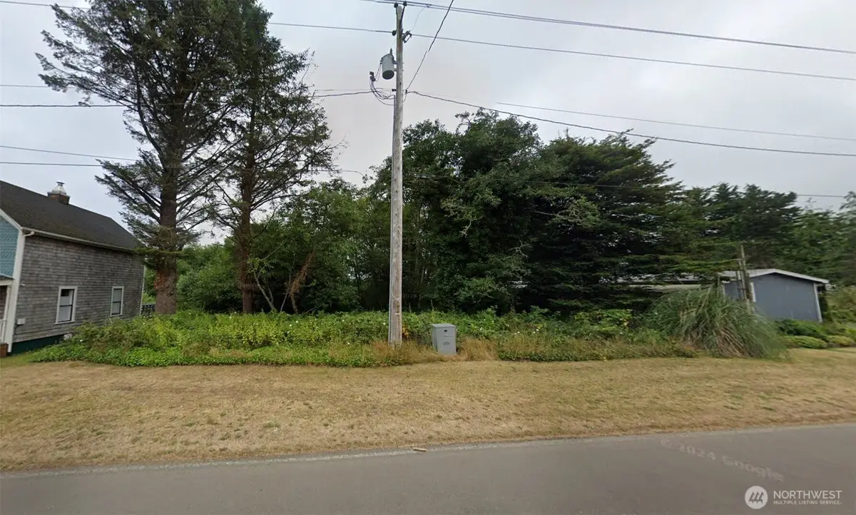 805 Lake Street Se, Ilwaco, WA 98624 - #1