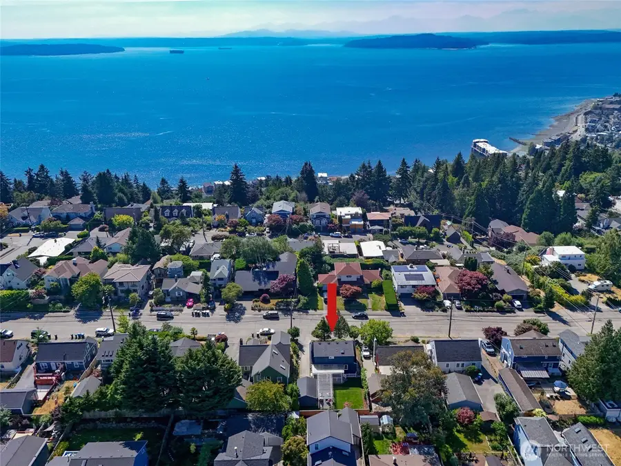 4024 55th Avenue Sw, Seattle, WA 98116 - #2