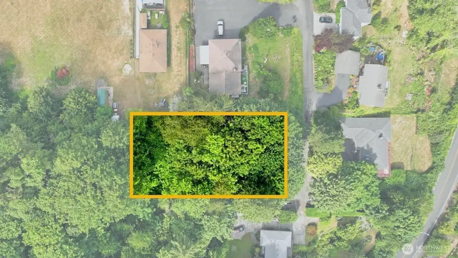 16 NW Cartier Dr, Bremerton, WA 98312 - #3