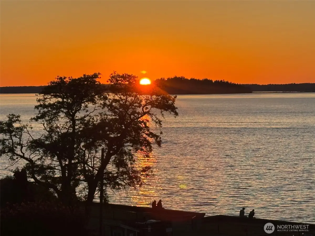 633 Maple Grove Rd, Camano Island, WA 98282 - #1