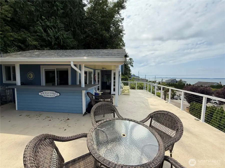 633 Maple Grove Rd, Camano Island, WA 98282 - #2