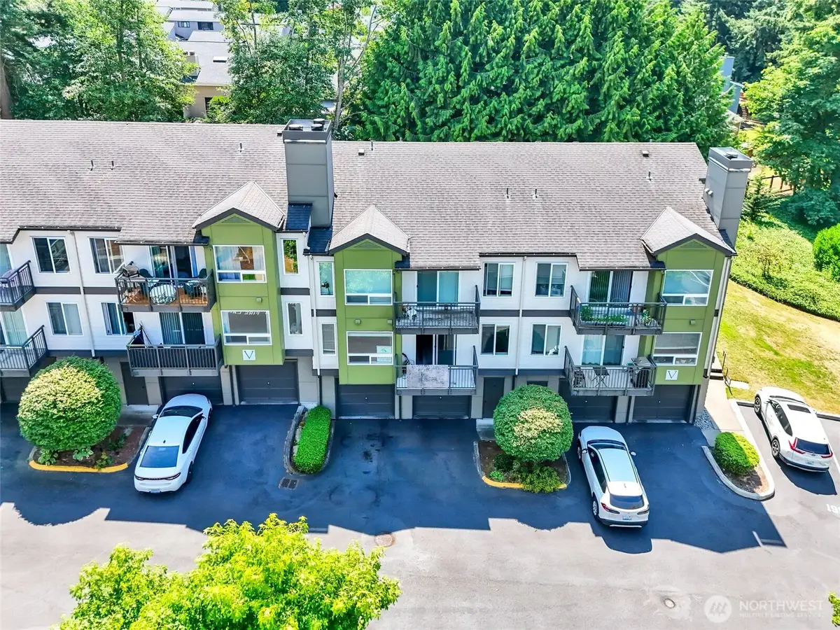 31500 33rd Place Sw #V102, Federal Way, WA 98023 - #1