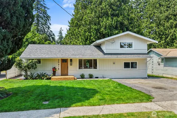 20418 54th Avenue W, Lynnwood, WA 98036