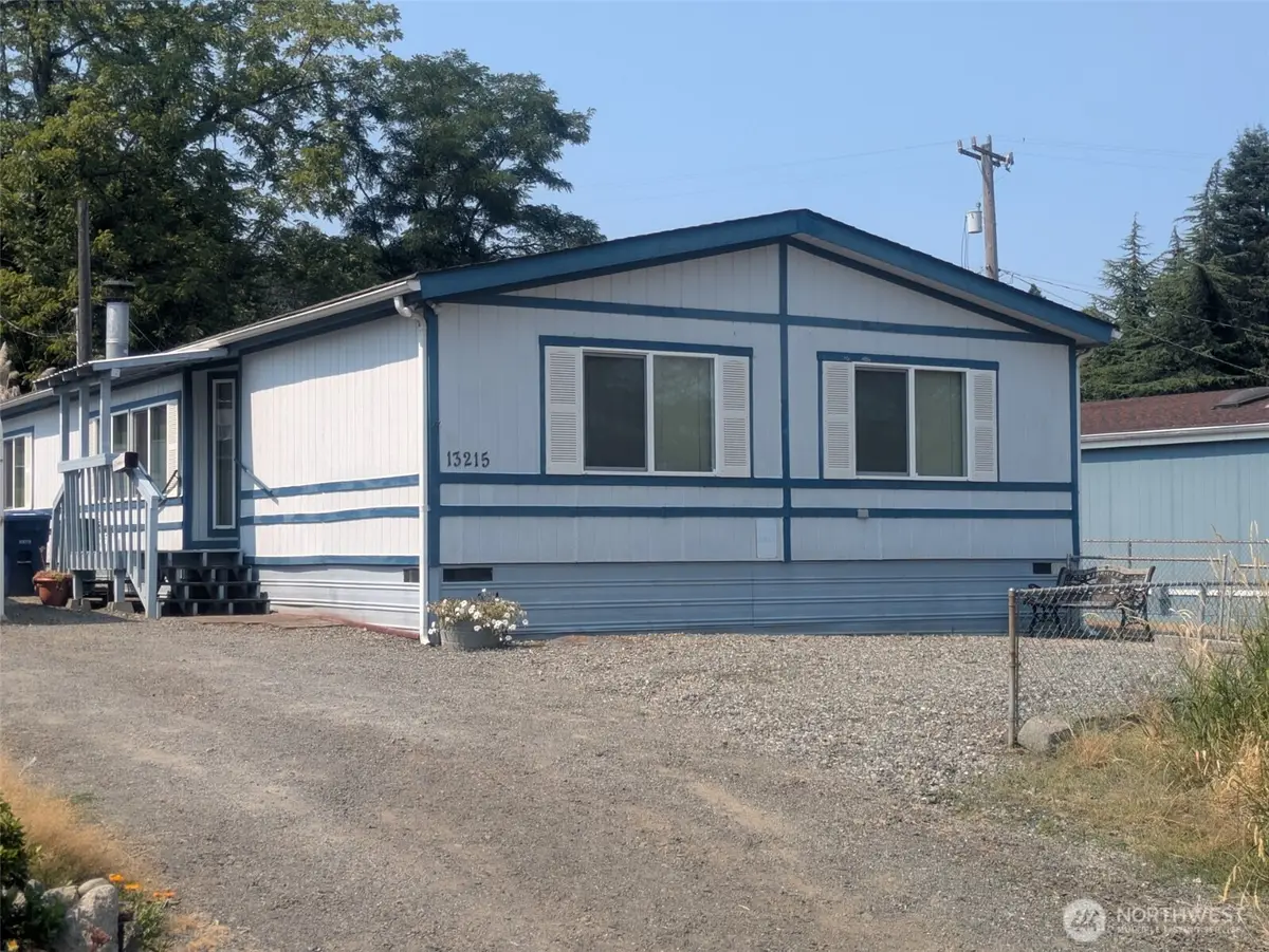 13215 35th Avenue S, Tukwila, WA 98168 - #1