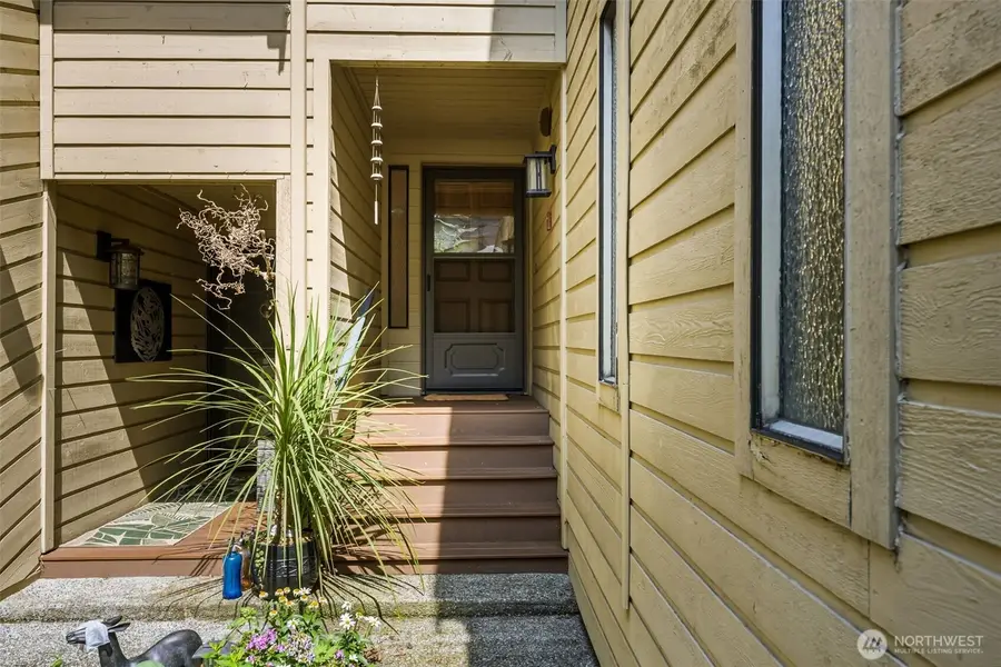 1314 Evergreen Park Sw #W, Olympia, WA 98502 - #2