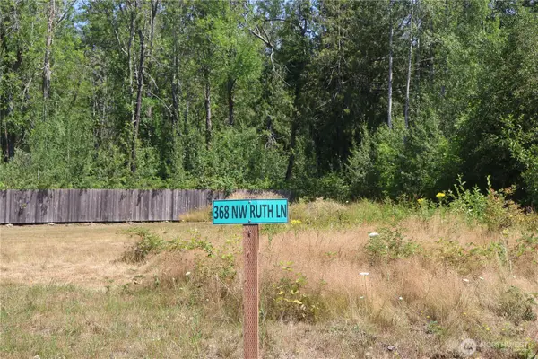 368 NW Ruth Lane #c, Bremerton, WA 98310