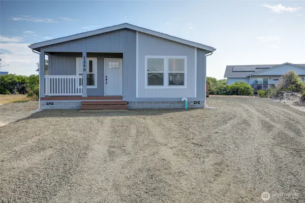 1246 Camero Loop Sw, Ocean Shores, WA 98569